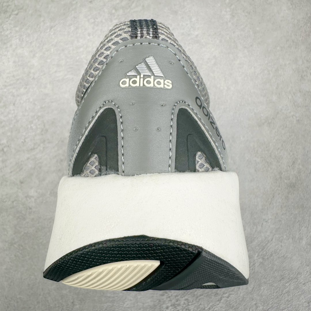 图片[8]-AD Adizero Aruku 全新跑鞋 JR6355 以永动机为灵感的前卫造型 以及时下流行的厚底设定 让人无比期待 “Aruku” 在日文中是行走的意思 昭示了这是一双定位于大众日常训练或慢跑的鞋款 黑、白、红三色的撞色外观 搭配街头感、现代感十足的鞋面线条勾勒 格外引人注目 搭配丰沛的全新 Swirlfoam 泡棉厚底 虽然不像顶级竞速跑鞋那般极致 但也将日常舒适和时尚颜值平衡到位 尺码：36 36.5 37.5 38 38.5 39 40 40.5 41 42 42.5 43 44 44.5 45-选品中心