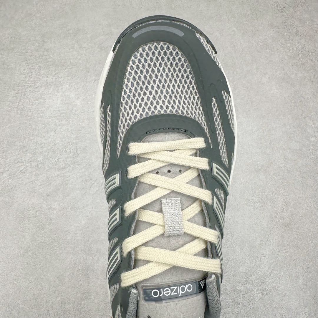 图片[4]-AD Adizero Aruku 全新跑鞋 JR6355 以永动机为灵感的前卫造型 以及时下流行的厚底设定 让人无比期待 “Aruku” 在日文中是行走的意思 昭示了这是一双定位于大众日常训练或慢跑的鞋款 黑、白、红三色的撞色外观 搭配街头感、现代感十足的鞋面线条勾勒 格外引人注目 搭配丰沛的全新 Swirlfoam 泡棉厚底 虽然不像顶级竞速跑鞋那般极致 但也将日常舒适和时尚颜值平衡到位 尺码：36 36.5 37.5 38 38.5 39 40 40.5 41 42 42.5 43 44 44.5 45-选品中心