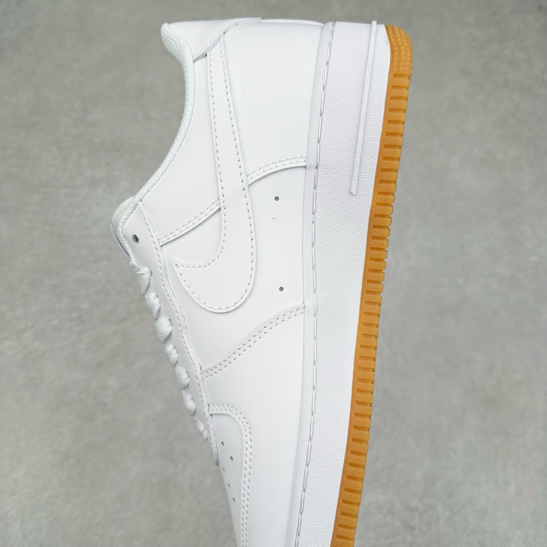 ＃福利特价‼️
NK Air Force 1 07 空军一号经典低帮板鞋 白生胶 DJ2739-100 