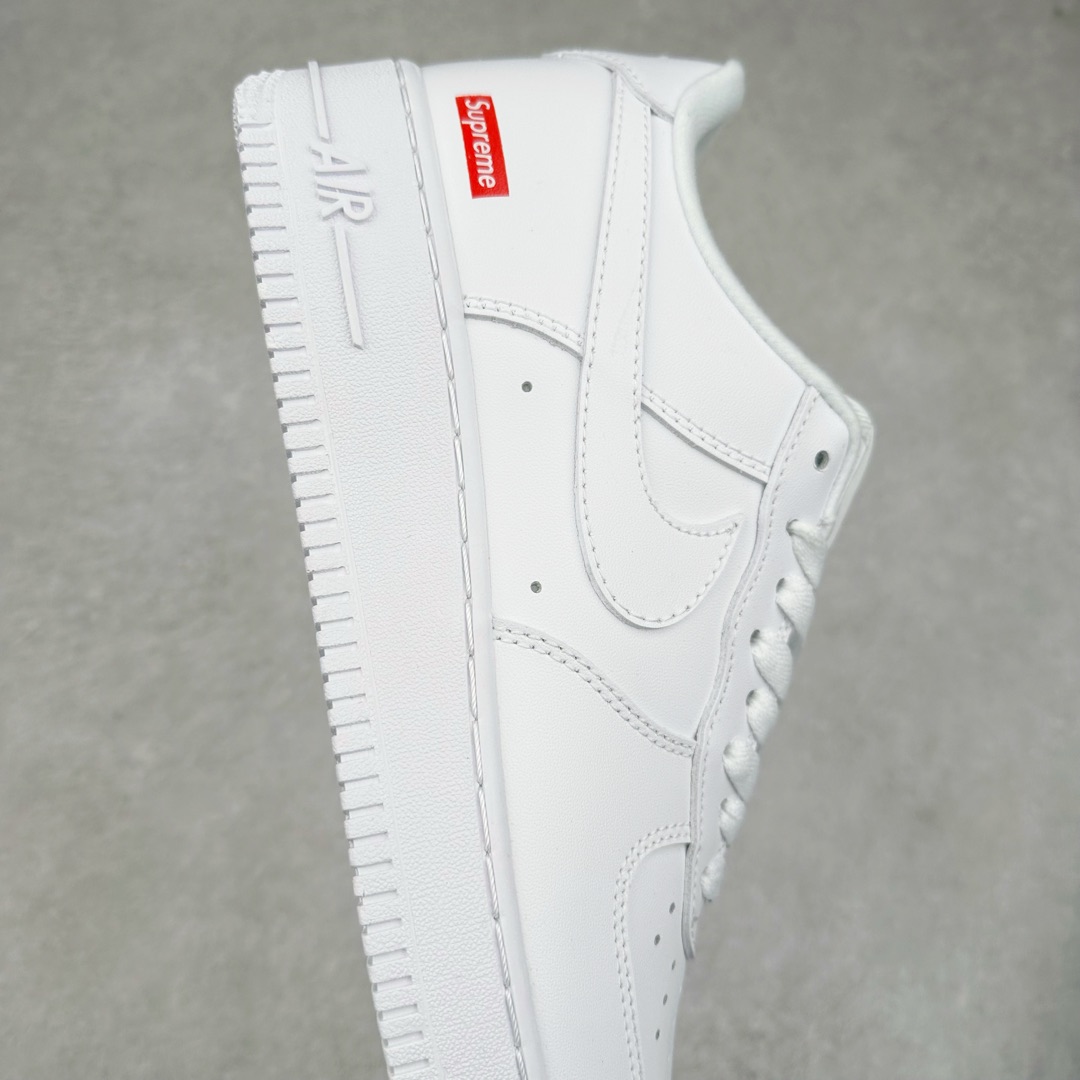 ＃福利特价‼️
Supreme X NK AIR Force 1 Low 空军一号联名 白红 CU922