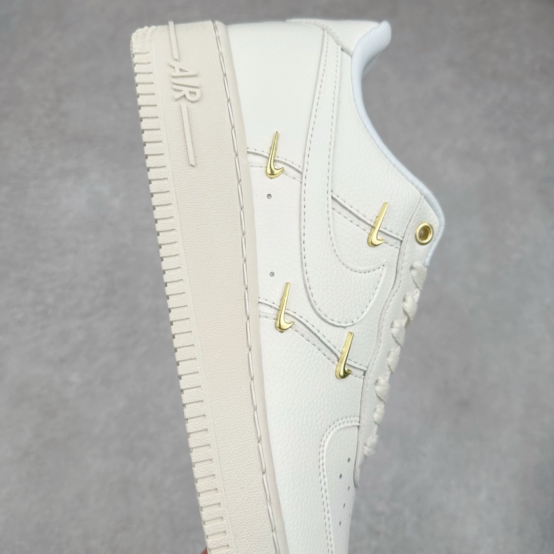 ＃福利特价‼️
NK Air Force 1 07 空军一号经典低帮板鞋 米白四钩 FV3654-111