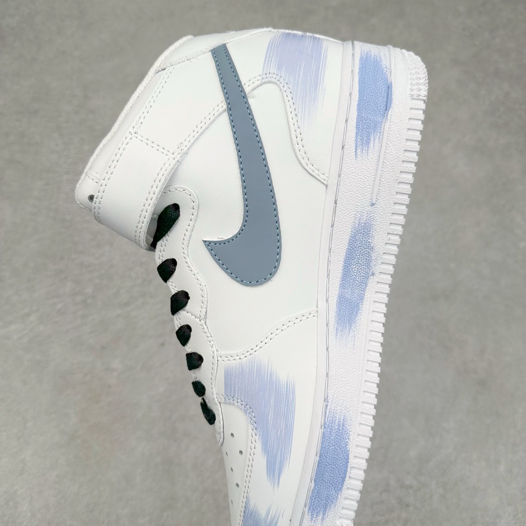 图片[7]-NK Air Force 1 Mid 空军一号中帮高帮百搭休闲运动板鞋 ZH0316-056 柔软、弹性十足的缓震性能和出色的中底设计 横跨复古与现代的外型结合 造就出风靡全球三十多年的Force 1 尺码：36 36.5 37.5 38 38.5 39 40 40.5 41 42 42.5 43 44 44.5 45-选品中心