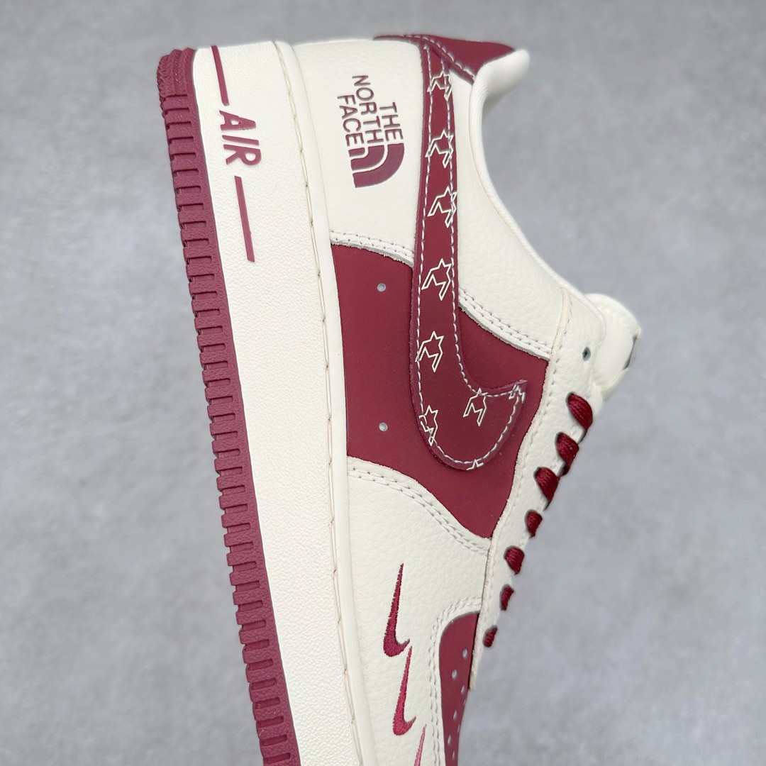 图片[6]-NK Air Force 1´07 Low 空军一号低帮百搭休闲运动板鞋 KK1988-042 柔软、弹性十足的缓震性能和出色的中底设计 横跨复古与现代的外型结合 造就出风靡全球 三十多年的Force 1 直到今天还深受青睐 尺码：36 36.5 37.5 38 38.5 39 40 40.5 41 42 42.5 43 44 44.5 45-选品中心