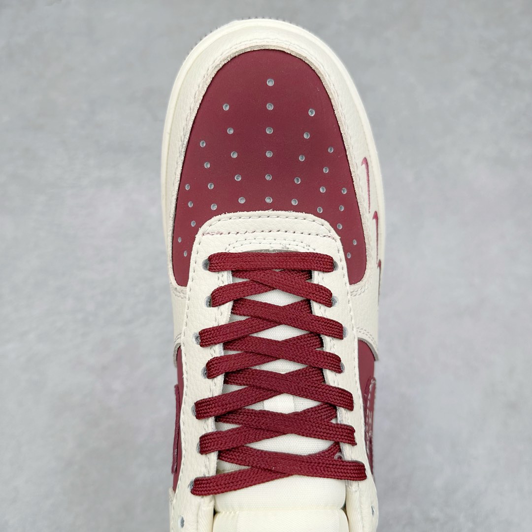 图片[4]-NK Air Force 1´07 Low 空军一号低帮百搭休闲运动板鞋 KK1988-042 柔软、弹性十足的缓震性能和出色的中底设计 横跨复古与现代的外型结合 造就出风靡全球 三十多年的Force 1 直到今天还深受青睐 尺码：36 36.5 37.5 38 38.5 39 40 40.5 41 42 42.5 43 44 44.5 45-选品中心