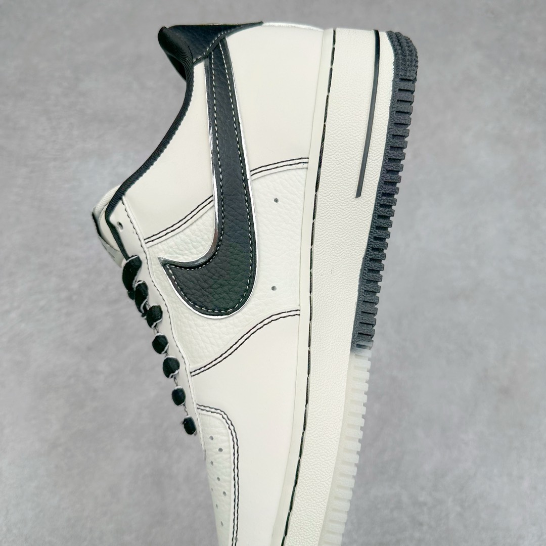 图片[7]-NK Air Force 1´07 Low 空军一号低帮百搭休闲运动板鞋 CH6336-515 柔软、弹性十足的缓震性能和出色的中底设计 横跨复古与现代的外型结合 造就出风靡全球 三十多年的Force 1 直到今天还深受青睐 尺码：36 36.5 37.5 38 38.5 39 40 40.5 41 42 42.5 43 44 44.5 45-选品中心