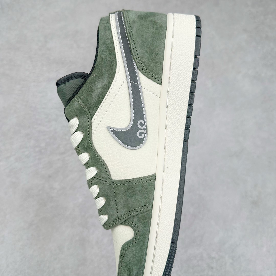 图片[7]-Air Jordan AJ1 Low 低帮系列定制配色DC2024-031 原厂内置气垫魔块 A模大底 头层小牛皮 鞋舌AJ原厂专用牛津布+AJ专用反口珍珠布+原厂无杂质高弹内里海棉+特殊封边弹力鞋带 尺码：36 36.5 37.5 38 38.5 39 40 40.5 41 42 42.5 43 44 44.5 45 46-选品中心