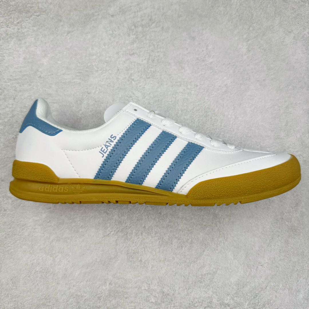 图片[6]-AD Originals Jeans 复古低帮时尚板鞋 看它第一眼 你觉得它像不像 当下热门鞋款 \\\”Samba\\\” 哈哈 它其实是诞生于 1979 年的\\\”古早感\\\” 鞋款Jeans MKIl0相较于 MK! MKII在鞋头、中底、后跟均加有TPU 支撑或橡胶保护 这次的复刻使用皮革、翻毛皮打造 简约的鞋型 穿着的轻便 在\\\”Cleanfit\\\”风潮下 它值得你收入囊中 尺码：36 36.5 37 38 38.5 39 40 40.5 41 42 42.5 43 44 44.5 45-选品中心