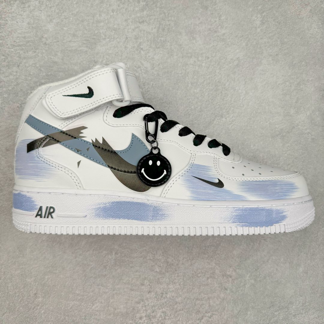 NK Air Force 1 Mid 空军一号中帮高帮百搭休闲运动板鞋 ZH0316-056 柔软、弹性十足的缓震性能和出色的中底设计 横跨复古与现代的外型结合 造就出风靡全球三十多年的Force 1 尺码:36 36.5 37.5 38 38.5 39 40 40.5 41 42 42.5 43 44 44.5 45-选品中心