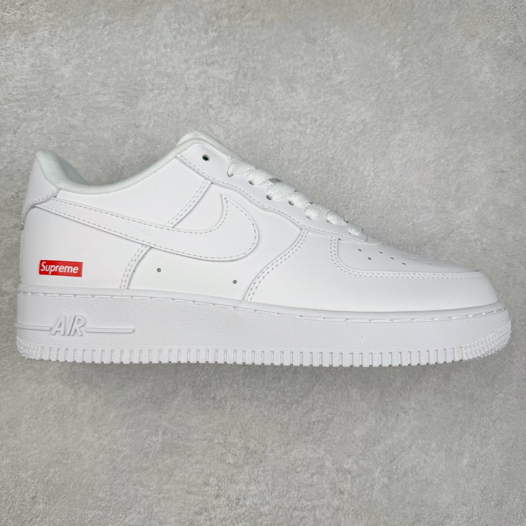 ＃福利特价‼️
Supreme X NK AIR Force 1 Low 空军一号联名 白红 CU922