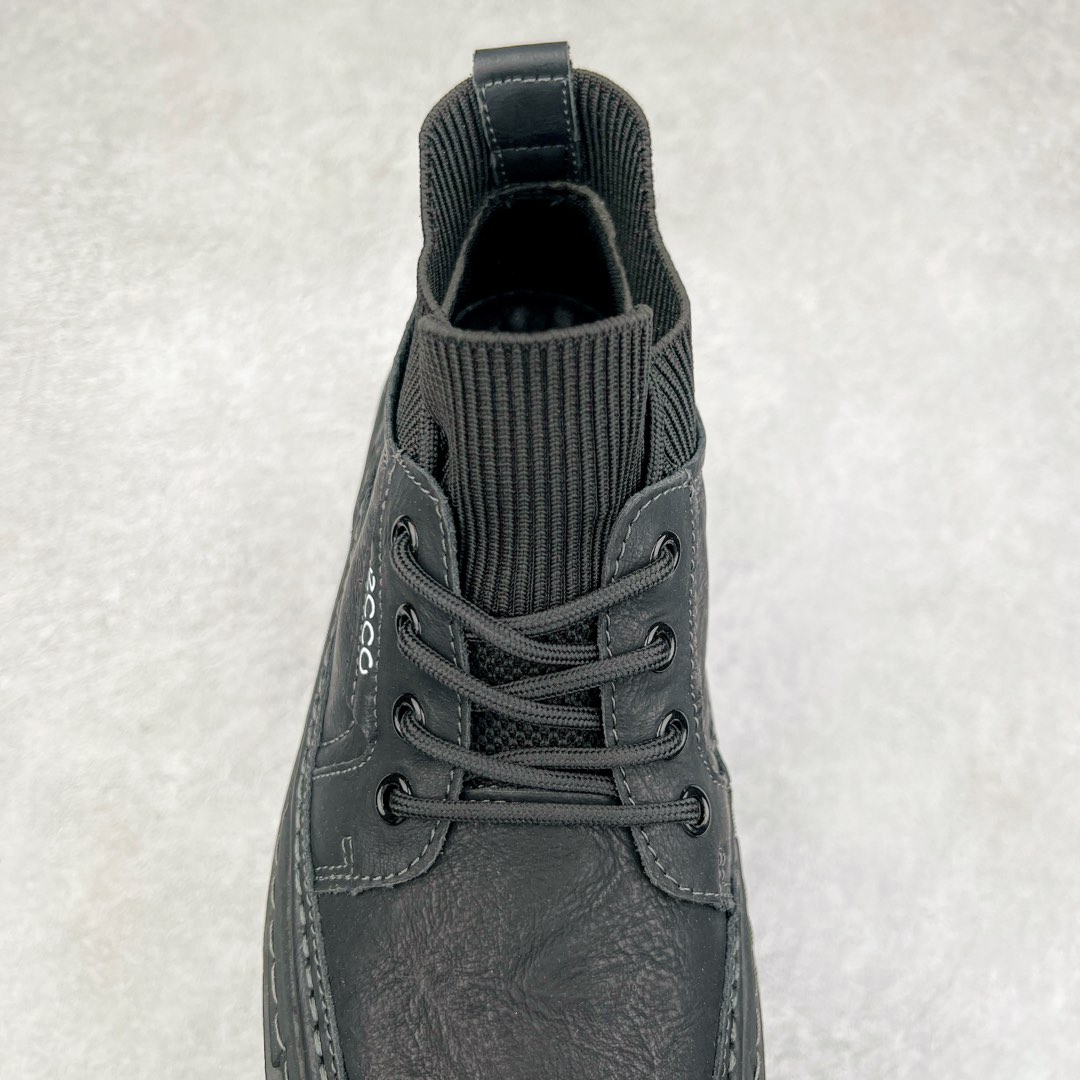 图片[5]-Ecco爱步男鞋新款运动鞋 跑鞋厚底增高老爹鞋 驱动系列全新款式 拼色拼接鞋面 时尚有型 牛皮与纺织品拼接 脚感舒适 出街有型 贴心套脚系带设计 舒适包裹双足 柔软细腻，亲肤透气 以摩托车粗犷胎纹为灵感 PU大底提供牵引性和支撑性 耐磨防滑提升稳定性 轻盈鞋底 舒适耐穿 户外出行 肆意洒脱 尺码：38 39 40 41 42 43 44（皮鞋码）-选品中心