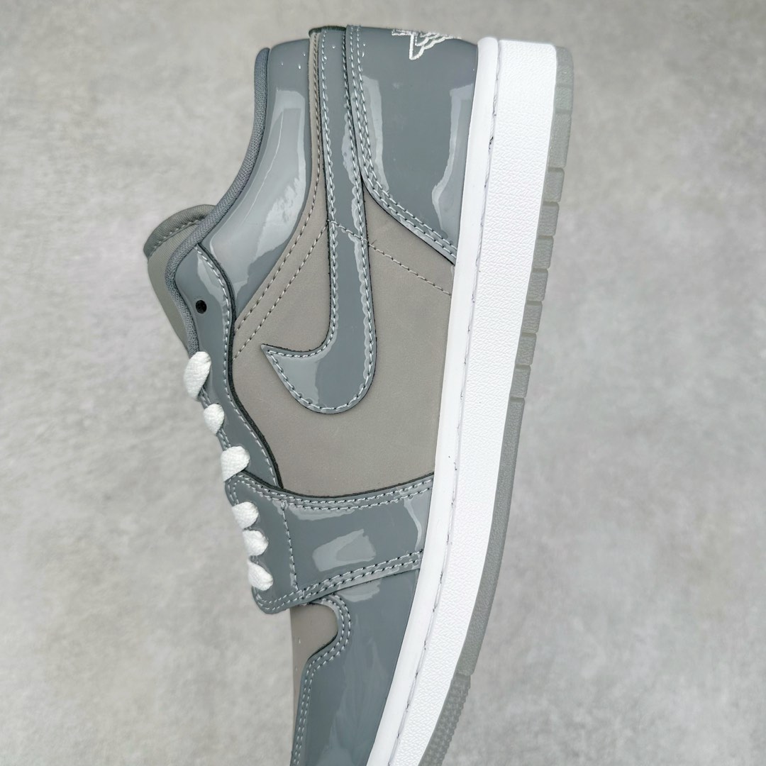 图片[7]-＃K版 Air Jordan AJ1 Low 低帮 灰白HF3148-011 全新流水线出品 DT版本唯一平替选择 市场第二梯队最强版 全部原鞋开发 原楦原纸板开发 全鞋电脑针车 原厂内置全掌气垫 原盒内在原标 唯一Zp原版鞋带绑法 免检产品 全新2022版型 全头层皮料 完美零毛边处理 原厂配置全掌气垫 价格定位良心 几十个配色陆续出货 尺码：36 36.5 37.5 38 38.5 39 40 40.5 41 42 42.5 43 44 44.5 45 46 47.5-选品中心