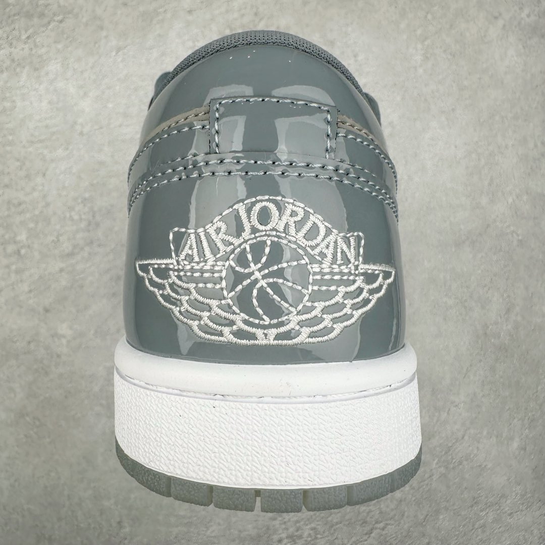 图片[8]-＃K版 Air Jordan AJ1 Low 低帮 灰白HF3148-011 全新流水线出品 DT版本唯一平替选择 市场第二梯队最强版 全部原鞋开发 原楦原纸板开发 全鞋电脑针车 原厂内置全掌气垫 原盒内在原标 唯一Zp原版鞋带绑法 免检产品 全新2022版型 全头层皮料 完美零毛边处理 原厂配置全掌气垫 价格定位良心 几十个配色陆续出货 尺码：36 36.5 37.5 38 38.5 39 40 40.5 41 42 42.5 43 44 44.5 45 46 47.5-选品中心