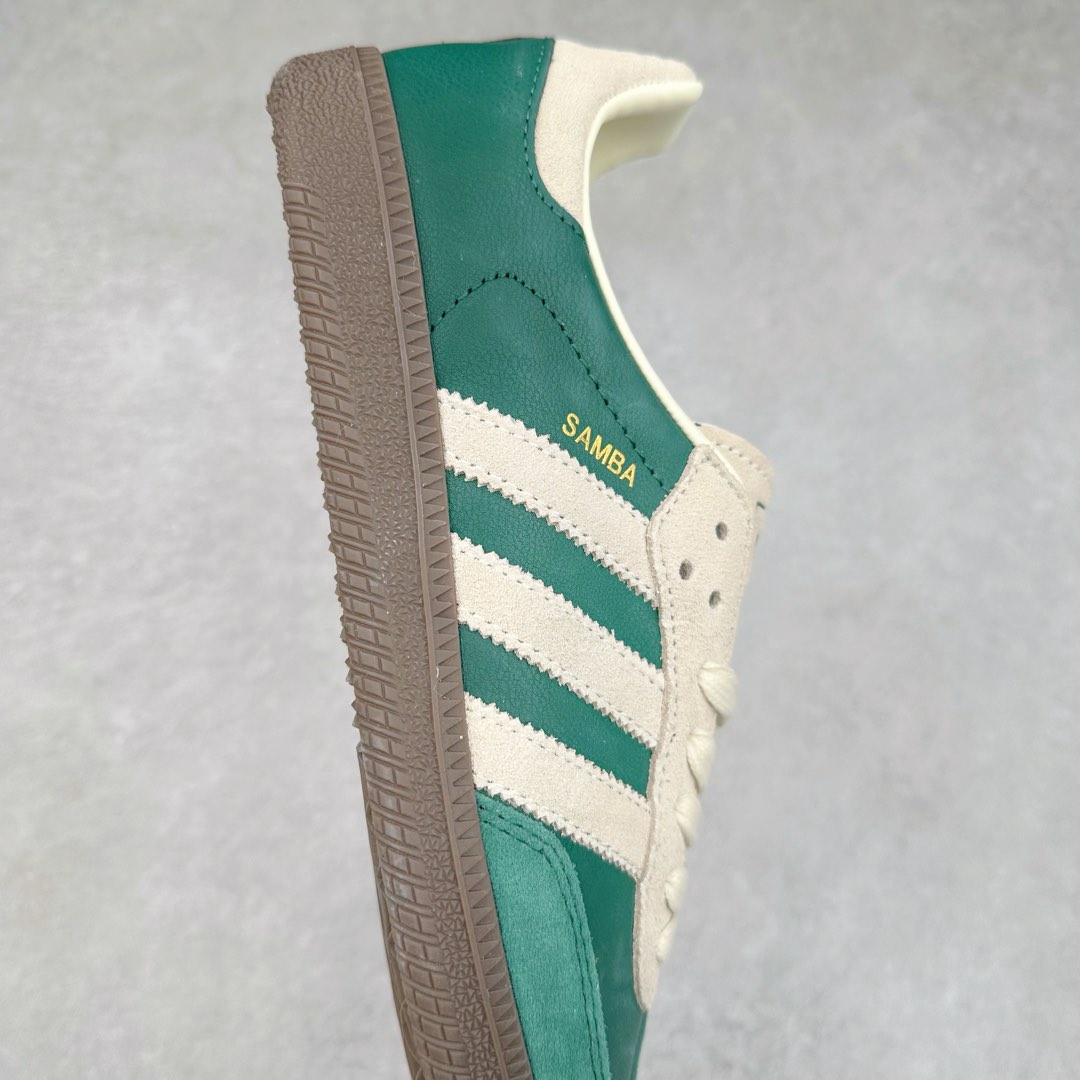 图片[6]-AD Original Samba OG 复古经典轻便板鞋 JI3215 这款桑巴鞋展示了高质量的工艺 带有装饰的超锁缝制和无缝的手感 柔软、柔软的皮革造型和标志性的3条纹完成了精致的外观 正规合身鞋带 鞋面上有绒面鞋垫 橡胶鞋底 享受正畸套筒软感 自50年代首次亮相以来就一直在赢得粉丝的青睐 尺码：36 36.5 37.5 38 38.5 39 40 40.5 41 42 42.5 43 44 44.5 45-选品中心