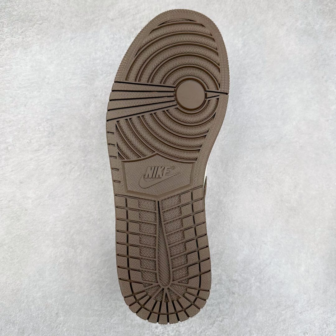 图片[9]-TS x Air Jordan AJ1 Low 倒钩低帮联名定制配色 DC2024-034 原厂内置气垫魔块 A模大底 头层小牛皮 鞋舌AJ原厂专用牛津布+AJ专用反口珍珠布+原厂无杂质高弹内里海棉+特殊封边弹力鞋带 尺码：36 36.5 37.5 38 38.5 39 40 40.5 41 42 42.5 43 44 44.5 45 46 47.5-选品中心