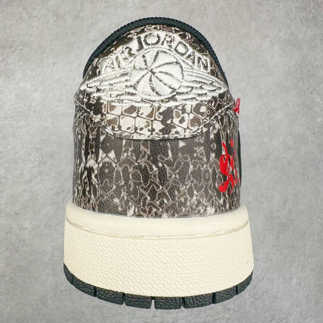 图片[8]-TS x Air Jordan AJ1 Low 倒钩低帮联名定制配色 SJ2068-144 原厂内置气垫魔块 A模大底 头层小牛皮 鞋舌AJ原厂专用牛津布+AJ专用反口珍珠布+原厂无杂质高弹内里海棉+特殊封边弹力鞋带 尺码：36 36.5 37.5 38 38.5 39 40 40.5 41 42 42.5 43 44 44.5 45 46 47.5-选品中心