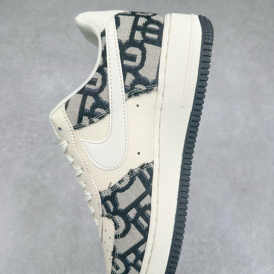 图片[7]-NK Air Force 1´07 Low 空军一号低帮百搭休闲运动板鞋 DF0188-028 柔软、弹性十足的缓震性能和出色的中底设计 横跨复古与现代的外型结合 造就出风靡全球 三十多年的Force 1 直到今天还深受青睐 尺码：36 36.5 37.5 38 38.5 39 40 40.5 41 42 42.5 43 44 44.5 45-选品中心