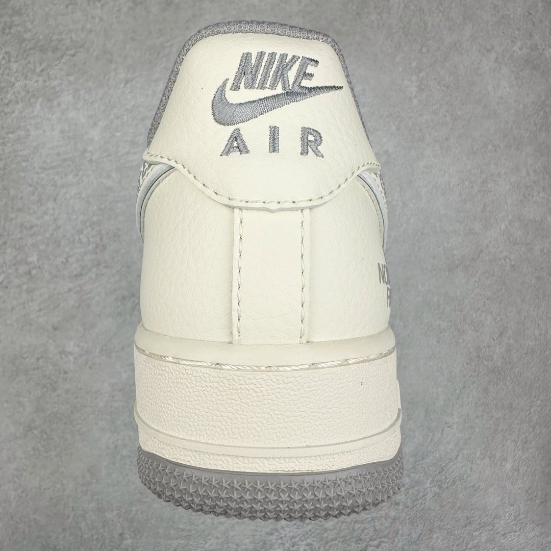 图片[8]-NK Air Force 1´07 Low 空军一号低帮百搭休闲运动板鞋 BB7518-014 柔软、弹性十足的缓震性能和出色的中底设计 横跨复古与现代的外型结合 造就出风靡全球 三十多年的Force 1 直到今天还深受青睐 尺码：36 36.5 37.5 38 38.5 39 40 40.5 41 42 42.5 43 44 44.5 45-选品中心