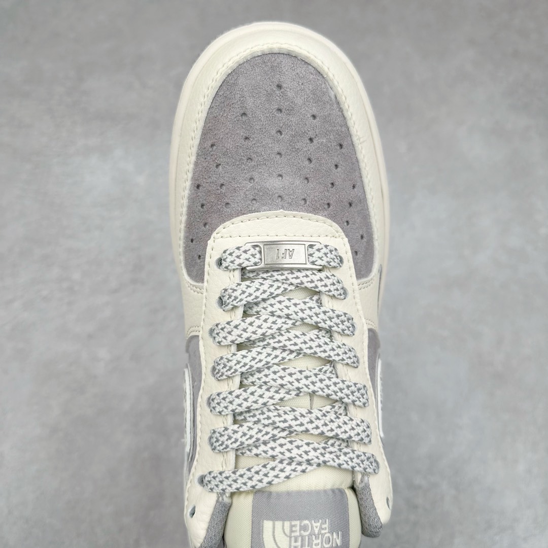 图片[4]-NK Air Force 1´07 Low 空军一号低帮百搭休闲运动板鞋 BB7518-014 柔软、弹性十足的缓震性能和出色的中底设计 横跨复古与现代的外型结合 造就出风靡全球 三十多年的Force 1 直到今天还深受青睐 尺码：36 36.5 37.5 38 38.5 39 40 40.5 41 42 42.5 43 44 44.5 45-选品中心