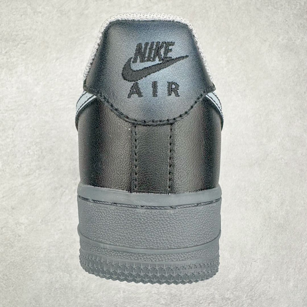 图片[8]-NK Air Force 1´07 Low 空军一号低帮百搭休闲运动板鞋 YD2425-101 柔软、弹性十足的缓震性能和出色的中底设计 横跨复古与现代的外型结合 造就出风靡全球 三十多年的Force 1 直到今天还深受青睐 尺码：36 36.5 37.5 38 38.5 39 40 40.5 41 42 42.5 43 44 44.5 45-选品中心