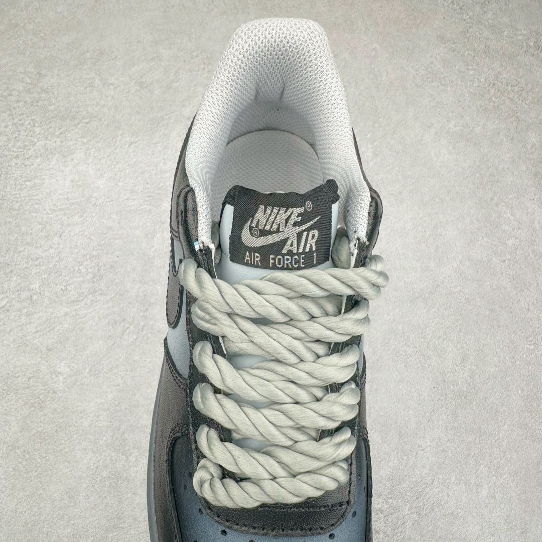 图片[5]-NK Air Force 1´07 Low 空军一号低帮百搭休闲运动板鞋 YD2425-101 柔软、弹性十足的缓震性能和出色的中底设计 横跨复古与现代的外型结合 造就出风靡全球 三十多年的Force 1 直到今天还深受青睐 尺码：36 36.5 37.5 38 38.5 39 40 40.5 41 42 42.5 43 44 44.5 45-选品中心