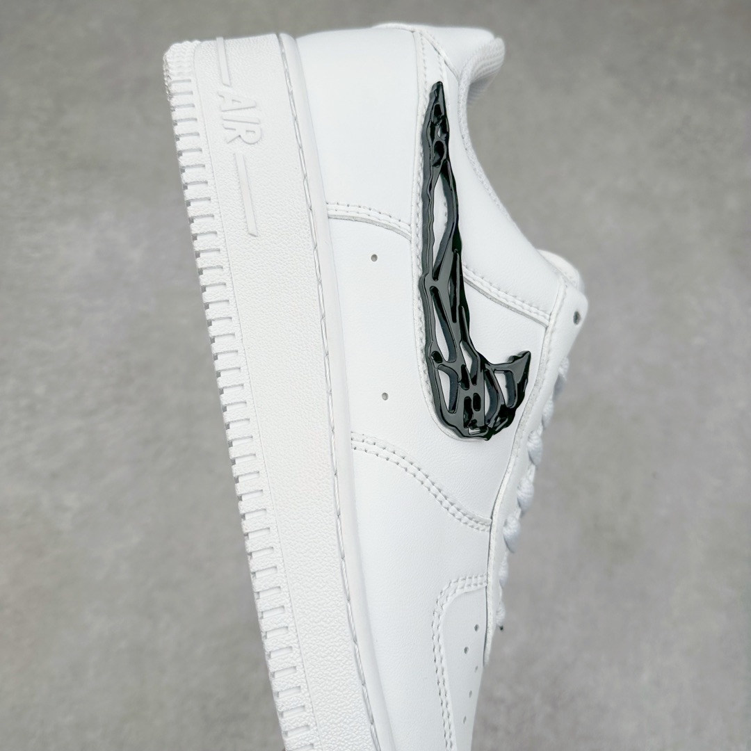 图片[6]-NK Air Force 1´07 Low 空军一号低帮百搭休闲运动板鞋 IF1686-101 柔软、弹性十足的缓震性能和出色的中底设计 横跨复古与现代的外型结合 造就出风靡全球 三十多年的Force 1 直到今天还深受青睐 尺码：36 36.5 37.5 38 38.5 39 40 40.5 41 42 42.5 43 44 44.5 45-选品中心