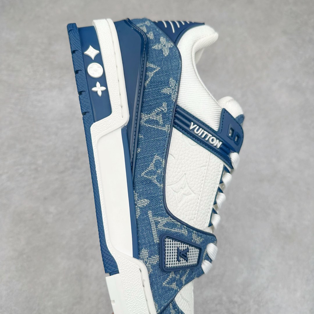 图片[6]-＃K1 Louis Vuitton Trainer lv时装走秀运动鞋 完美鞋型超高的清洁度 零毛边线头瑕疵 全套原楦原纸版原鞋开模 全网最具灵魂的版型 正确原装黄色鞋盒 正确中底印花 鞋面印花3D高频深度立体 全鞋电脑针车 紧密相连 针距密度一致 环保乳胶注塑鞋垫 厚度脚感还原原版 皮面裁剪部位 统一油边封口工艺 原装橡胶大底含胶量大底组合零偏差 专柜全套包装 防尘袋 说明书 质保卡 男女鞋 尺码：35 36 37 38 39 40 41 42 43 44 45-选品中心