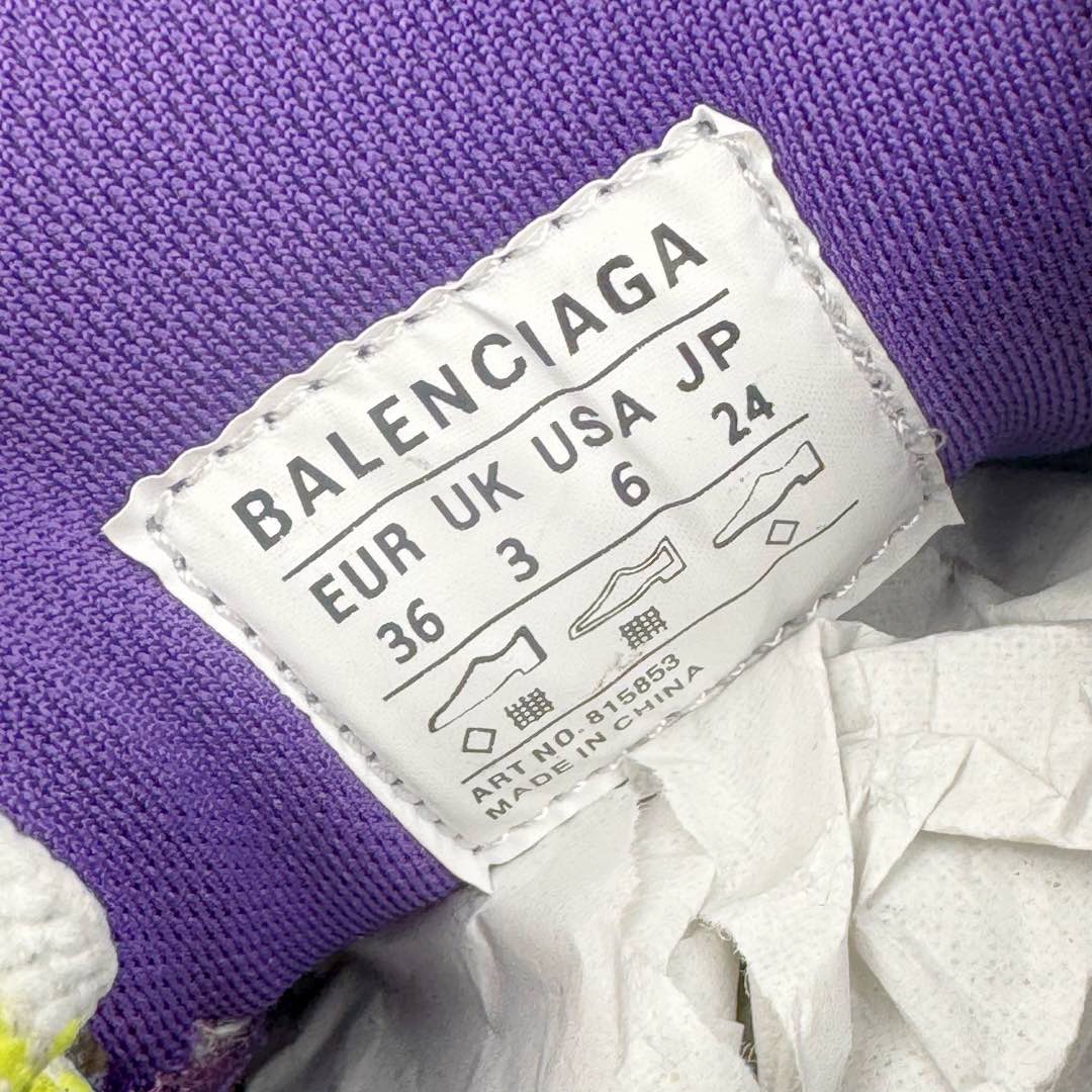 图片[11]-＃XA BALENCIAGA 10XL Sneakers 巴黎世家十二代网布系带低帮走秀复古老爹鞋 全套原纸板楦头开发 最原汁原味的灵魂版型 全鞋荧光划线卡点 胶水把控整洁度追求极致完美 每一双都是工艺品 多重QC质检 超越公司货的品控标准 实实在在的免检产品 原盒原配 正确字体电绣 粗细、位置、大小正确 侧边TPU 透气孔匹配意产原版 正确分离大底 TPU软底 原版一致大底LOGO 立体感十足 原厂皮料水洗做旧 采购原厂网纱 不含皮革 网布材料和聚氨酯 磨损效果 展现品牌对于新潮事物的热情 这款鞋子拥有巨大尺寸和醒目设计 符合当下”老爹鞋”的趋势 鞋子采用银灰配色 营造出低调而不失华丽的效果 10XL的尺码使它成为市场中最显眼的存在 适合追求个性化的人群 Balenciaga始终站在时尚前沿 此次发布的产品再次体现了他们的创新能力 尺码：35 36 37 38 39 40 41 42 43 44 45 46-选品中心