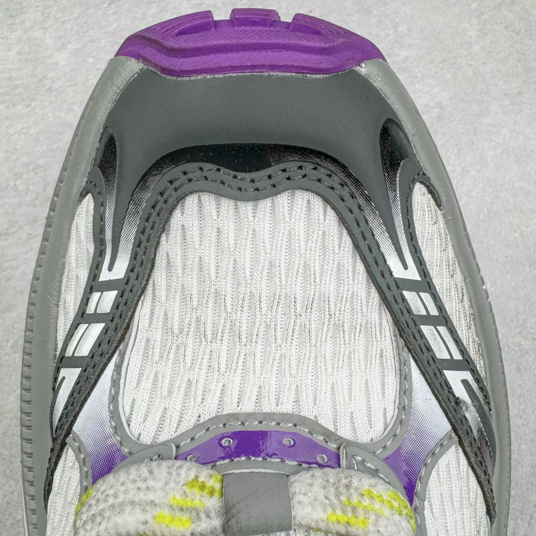 图片[15]-＃XA BALENCIAGA 10XL Sneakers 巴黎世家十二代网布系带低帮走秀复古老爹鞋 全套原纸板楦头开发 最原汁原味的灵魂版型 全鞋荧光划线卡点 胶水把控整洁度追求极致完美 每一双都是工艺品 多重QC质检 超越公司货的品控标准 实实在在的免检产品 原盒原配 正确字体电绣 粗细、位置、大小正确 侧边TPU 透气孔匹配意产原版 正确分离大底 TPU软底 原版一致大底LOGO 立体感十足 原厂皮料水洗做旧 采购原厂网纱 不含皮革 网布材料和聚氨酯 磨损效果 展现品牌对于新潮事物的热情 这款鞋子拥有巨大尺寸和醒目设计 符合当下”老爹鞋”的趋势 鞋子采用银灰配色 营造出低调而不失华丽的效果 10XL的尺码使它成为市场中最显眼的存在 适合追求个性化的人群 Balenciaga始终站在时尚前沿 此次发布的产品再次体现了他们的创新能力 尺码：35 36 37 38 39 40 41 42 43 44 45 46-选品中心