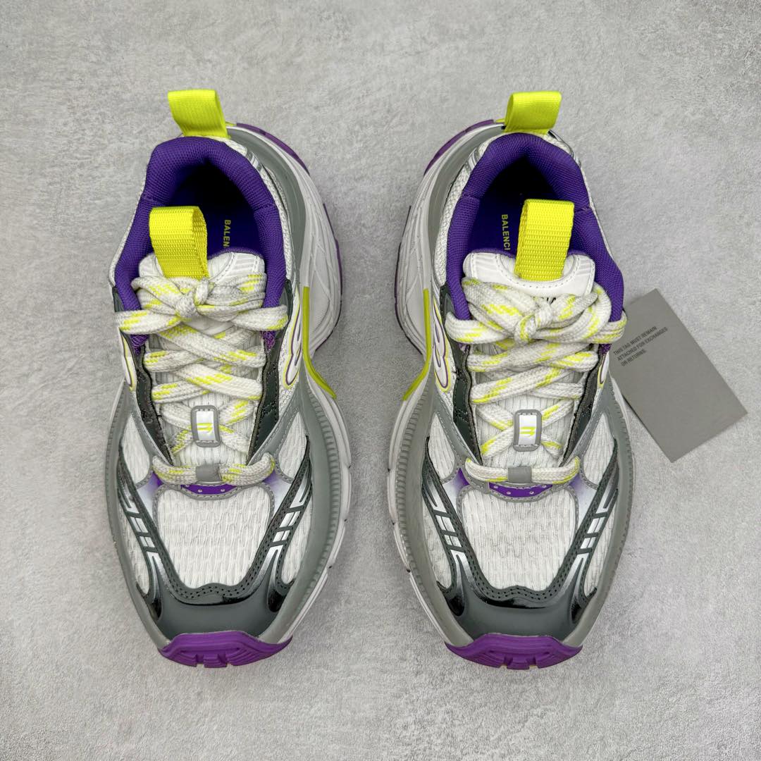 图片[2]-＃XA BALENCIAGA 10XL Sneakers 巴黎世家十二代网布系带低帮走秀复古老爹鞋 全套原纸板楦头开发 最原汁原味的灵魂版型 全鞋荧光划线卡点 胶水把控整洁度追求极致完美 每一双都是工艺品 多重QC质检 超越公司货的品控标准 实实在在的免检产品 原盒原配 正确字体电绣 粗细、位置、大小正确 侧边TPU 透气孔匹配意产原版 正确分离大底 TPU软底 原版一致大底LOGO 立体感十足 原厂皮料水洗做旧 采购原厂网纱 不含皮革 网布材料和聚氨酯 磨损效果 展现品牌对于新潮事物的热情 这款鞋子拥有巨大尺寸和醒目设计 符合当下”老爹鞋”的趋势 鞋子采用银灰配色 营造出低调而不失华丽的效果 10XL的尺码使它成为市场中最显眼的存在 适合追求个性化的人群 Balenciaga始终站在时尚前沿 此次发布的产品再次体现了他们的创新能力 尺码：35 36 37 38 39 40 41 42 43 44 45 46-选品中心