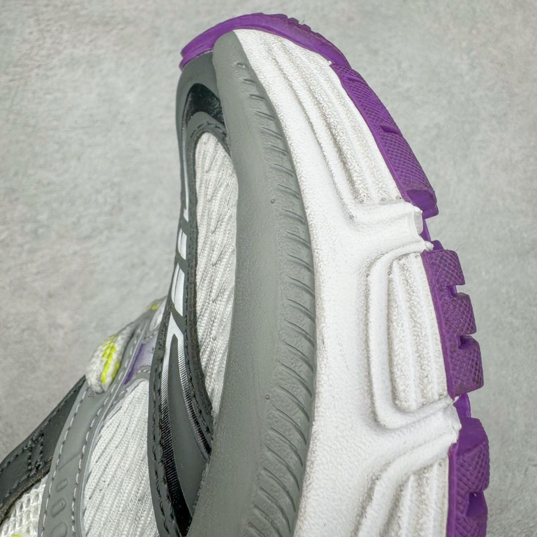 图片[12]-＃XA BALENCIAGA 10XL Sneakers 巴黎世家十二代网布系带低帮走秀复古老爹鞋 全套原纸板楦头开发 最原汁原味的灵魂版型 全鞋荧光划线卡点 胶水把控整洁度追求极致完美 每一双都是工艺品 多重QC质检 超越公司货的品控标准 实实在在的免检产品 原盒原配 正确字体电绣 粗细、位置、大小正确 侧边TPU 透气孔匹配意产原版 正确分离大底 TPU软底 原版一致大底LOGO 立体感十足 原厂皮料水洗做旧 采购原厂网纱 不含皮革 网布材料和聚氨酯 磨损效果 展现品牌对于新潮事物的热情 这款鞋子拥有巨大尺寸和醒目设计 符合当下”老爹鞋”的趋势 鞋子采用银灰配色 营造出低调而不失华丽的效果 10XL的尺码使它成为市场中最显眼的存在 适合追求个性化的人群 Balenciaga始终站在时尚前沿 此次发布的产品再次体现了他们的创新能力 尺码：35 36 37 38 39 40 41 42 43 44 45 46-选品中心