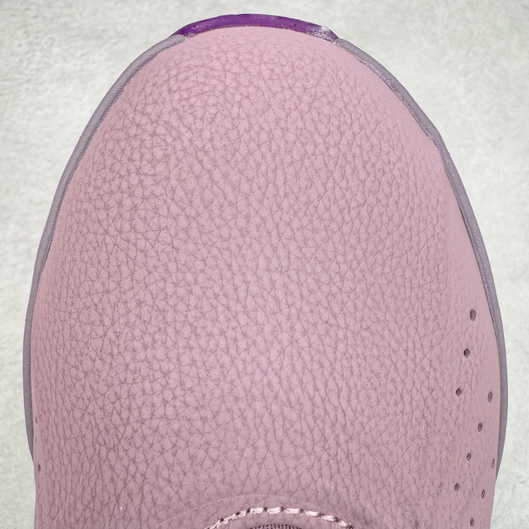 图片[12]-＃灭世/Max NK LeBron James 詹姆斯21代签名实战篮球鞋 FV2345-500 顶配呈现 原厂5层大底组合（后跟独立密度模块）市场独家 原厂热熔原标工艺 过验标准 原厂全飞线工艺 鞋面质感与支撑拉满 前掌ZOOM TURBO➕后掌马蹄气垫 原配还原 全掌记忆海绵鞋垫➕过验级刷胶 采用覆层翻滚的皮革鞋面 上面覆盖着柔和的色调 柔和的薰衣草色调沿着椭圆形鞋带和鞋舌结构得到进一步使用 而引人注目的“Melon Tint”对比放大了球状轮廓的斜线、鞋舌标签标志和最中间的蕾丝环 尺码：39 40 40.5 41 42 42.5 43 44 44.5 45 46 47.5-选品中心