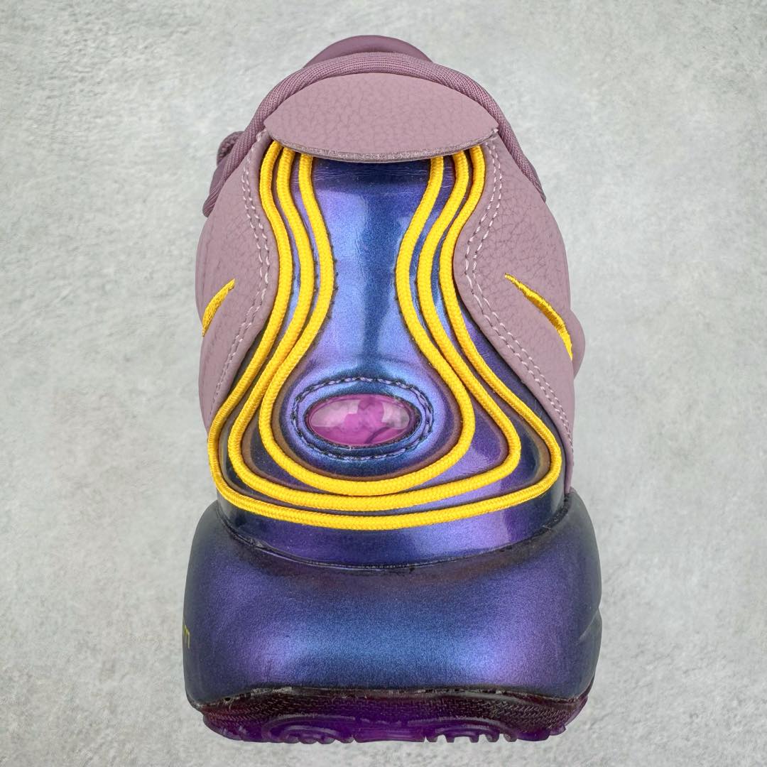图片[8]-＃灭世/Max NK LeBron James 詹姆斯21代签名实战篮球鞋 FV2345-500 顶配呈现 原厂5层大底组合（后跟独立密度模块）市场独家 原厂热熔原标工艺 过验标准 原厂全飞线工艺 鞋面质感与支撑拉满 前掌ZOOM TURBO➕后掌马蹄气垫 原配还原 全掌记忆海绵鞋垫➕过验级刷胶 采用覆层翻滚的皮革鞋面 上面覆盖着柔和的色调 柔和的薰衣草色调沿着椭圆形鞋带和鞋舌结构得到进一步使用 而引人注目的“Melon Tint”对比放大了球状轮廓的斜线、鞋舌标签标志和最中间的蕾丝环 尺码：39 40 40.5 41 42 42.5 43 44 44.5 45 46 47.5-选品中心