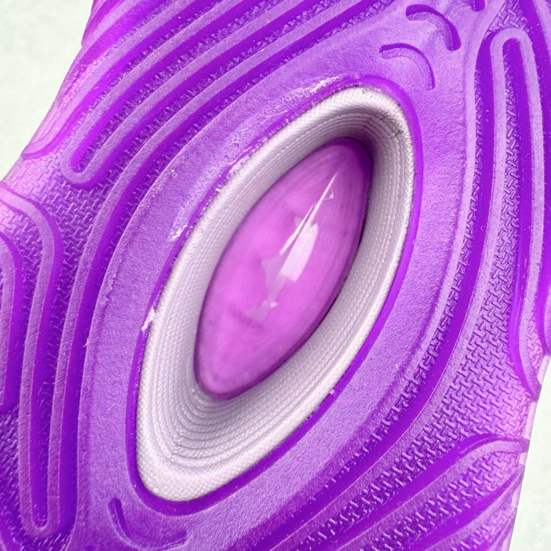 图片[17]-＃灭世/Max NK LeBron James 詹姆斯21代签名实战篮球鞋 FV2345-500 顶配呈现 原厂5层大底组合（后跟独立密度模块）市场独家 原厂热熔原标工艺 过验标准 原厂全飞线工艺 鞋面质感与支撑拉满 前掌ZOOM TURBO➕后掌马蹄气垫 原配还原 全掌记忆海绵鞋垫➕过验级刷胶 采用覆层翻滚的皮革鞋面 上面覆盖着柔和的色调 柔和的薰衣草色调沿着椭圆形鞋带和鞋舌结构得到进一步使用 而引人注目的“Melon Tint”对比放大了球状轮廓的斜线、鞋舌标签标志和最中间的蕾丝环 尺码：39 40 40.5 41 42 42.5 43 44 44.5 45 46 47.5-选品中心