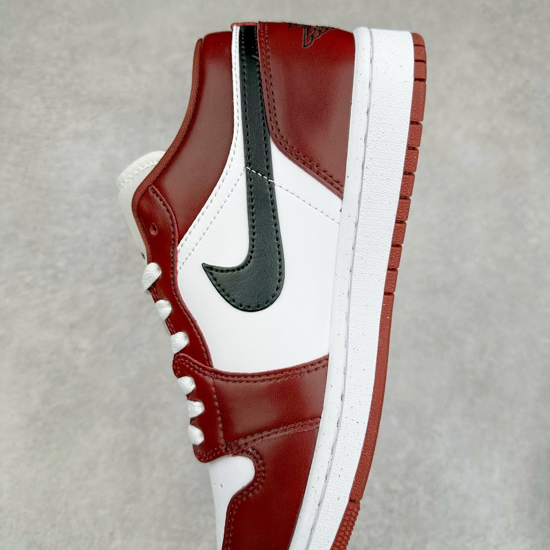 图片[7]-＃K版 Air Jordan AJ1 Low 低帮 酒红白HF3148-106 全新流水线出品 DT版本唯一平替选择 市场第二梯队最强版 全部原鞋开发 原楦原纸板开发 全鞋电脑针车 原厂内置全掌气垫 原盒内在原标 唯一Zp原版鞋带绑法 免检产品 全新2022版型 全头层皮料 完美零毛边处理 原厂配置全掌气垫 价格定位良心 几十个配色陆续出货 尺码：36 36.5 37.5 38 38.5 39 40 40.5 41 42 42.5 43 44 44.5 45 46 47.5-选品中心