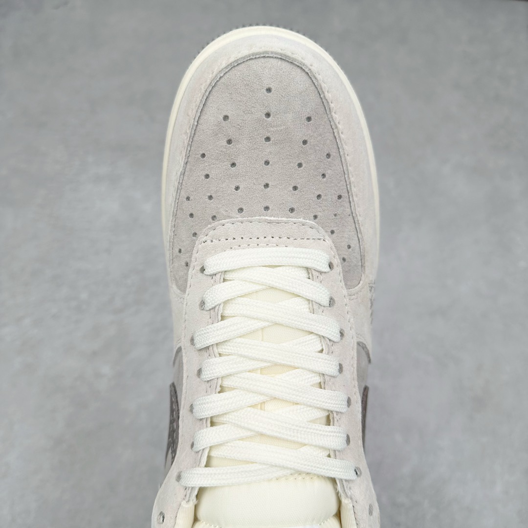 图片[4]-NK Air Force 1´07 Low 空军一号低帮百搭休闲运动板鞋 KK1988-041 柔软、弹性十足的缓震性能和出色的中底设计 横跨复古与现代的外型结合 造就出风靡全球 三十多年的Force 1 直到今天还深受青睐 尺码：36 36.5 37.5 38 38.5 39 40 40.5 41 42 42.5 43 44 44.5 45-选品中心