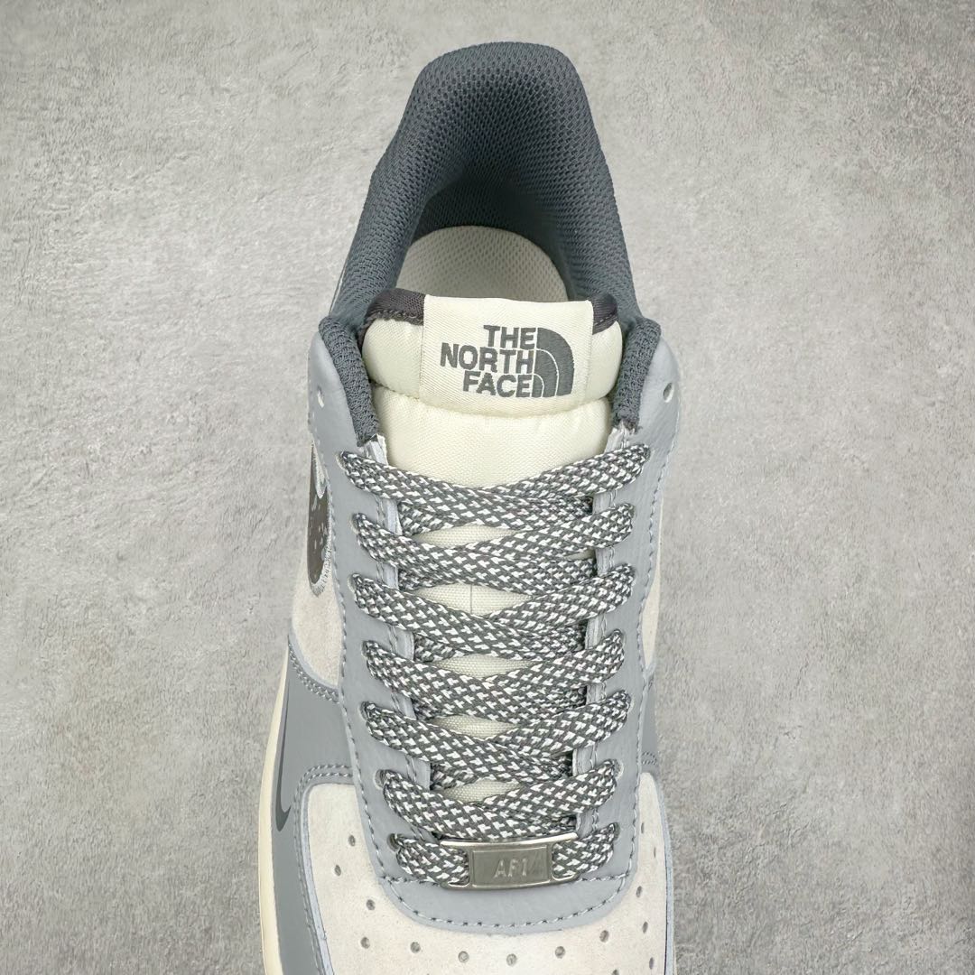 图片[5]-NK Air Force 1´07 Low 空军一号低帮百搭休闲运动板鞋 DM6688-006 柔软、弹性十足的缓震性能和出色的中底设计 横跨复古与现代的外型结合 造就出风靡全球 三十多年的Force 1 直到今天还深受青睐 尺码：36 36.5 37.5 38 38.5 39 40 40.5 41 42 42.5 43 44 44.5 45-选品中心