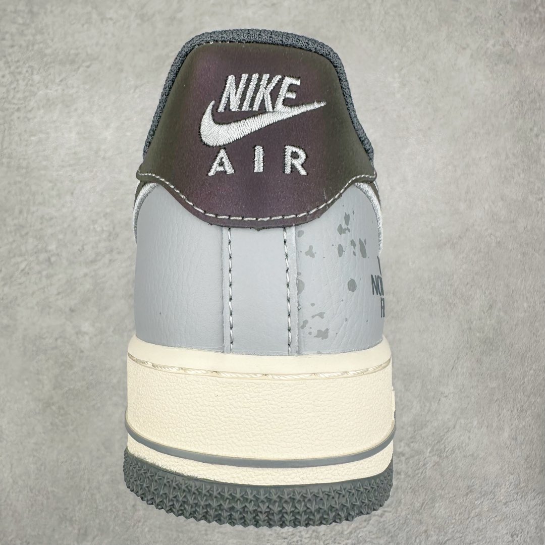 图片[8]-NK Air Force 1´07 Low 空军一号低帮百搭休闲运动板鞋 DM6688-006 柔软、弹性十足的缓震性能和出色的中底设计 横跨复古与现代的外型结合 造就出风靡全球 三十多年的Force 1 直到今天还深受青睐 尺码：36 36.5 37.5 38 38.5 39 40 40.5 41 42 42.5 43 44 44.5 45-选品中心