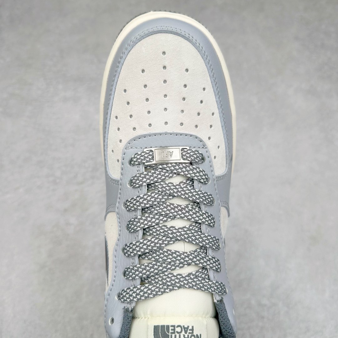 图片[4]-NK Air Force 1´07 Low 空军一号低帮百搭休闲运动板鞋 DM6688-006 柔软、弹性十足的缓震性能和出色的中底设计 横跨复古与现代的外型结合 造就出风靡全球 三十多年的Force 1 直到今天还深受青睐 尺码：36 36.5 37.5 38 38.5 39 40 40.5 41 42 42.5 43 44 44.5 45-选品中心