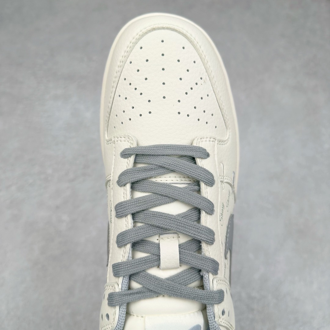 图片[4]-NK Dunk Low 定制配色 XX2025-608 大厂出品 极力推荐 原装头层材料 独家版型蒸餾加工帶來的是更好的视觉和脚感体验大厂纯原品质出货 清洁度 电绣工艺 皮料切割干净无任何毛边 细节完美 尺码：36 36.5 37.5 38 38.5 39 40 40.5 41 42 42.5 43 44 44.5 45-选品中心