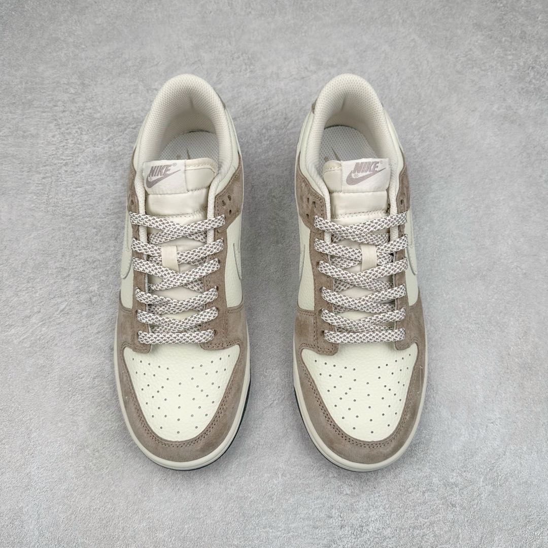 图片[2]-NK Dunk Low 定制配色 DJ2024-063 大厂出品 极力推荐 原装头层材料 独家版型蒸餾加工帶來的是更好的视觉和脚感体验大厂纯原品质出货 清洁度 电绣工艺 皮料切割干净无任何毛边 细节完美 尺码：36 36.5 37.5 38 38.5 39 40 40.5 41 42 42.5 43 44 44.5 45-选品中心