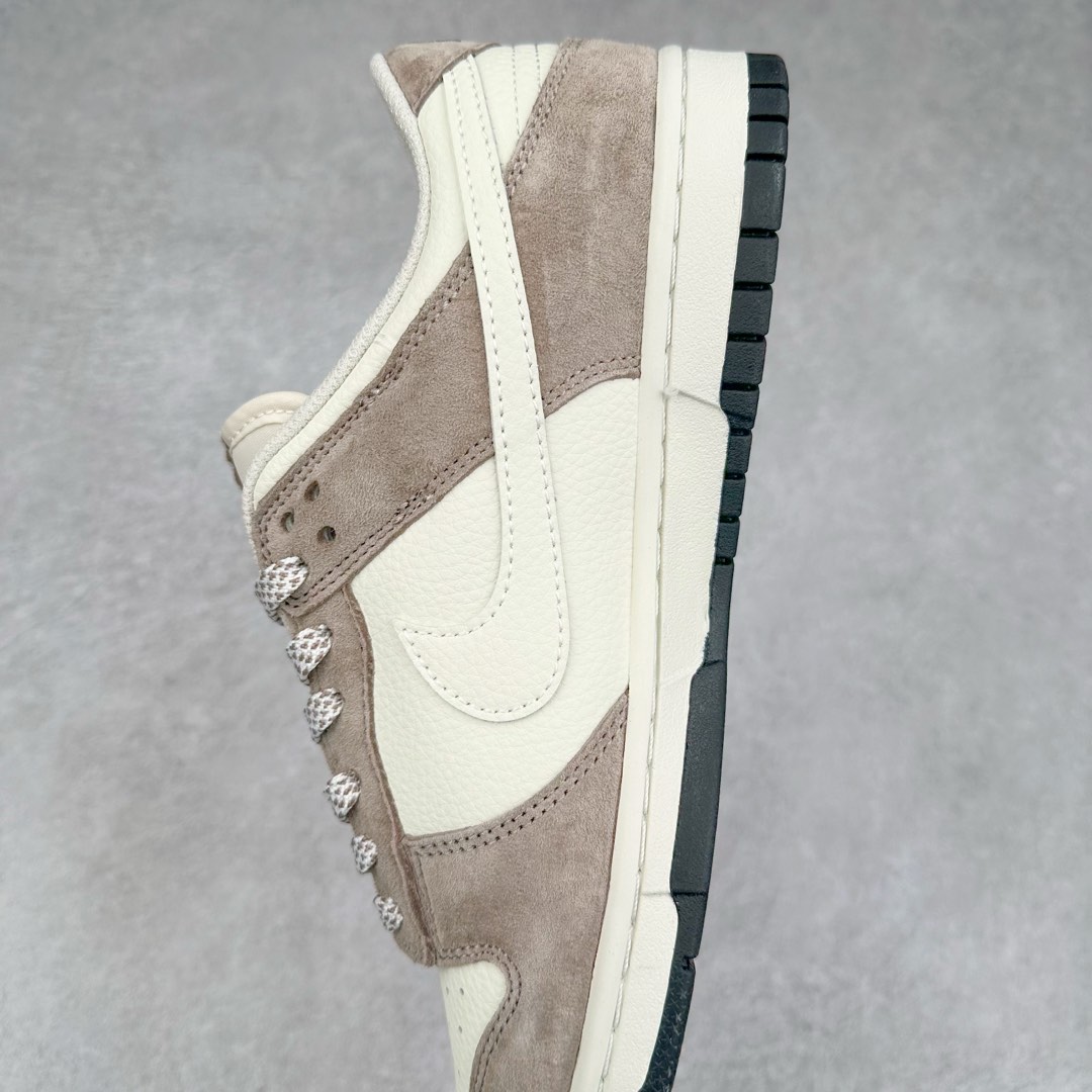 图片[7]-NK Dunk Low 定制配色 DJ2024-063 大厂出品 极力推荐 原装头层材料 独家版型蒸餾加工帶來的是更好的视觉和脚感体验大厂纯原品质出货 清洁度 电绣工艺 皮料切割干净无任何毛边 细节完美 尺码：36 36.5 37.5 38 38.5 39 40 40.5 41 42 42.5 43 44 44.5 45-选品中心