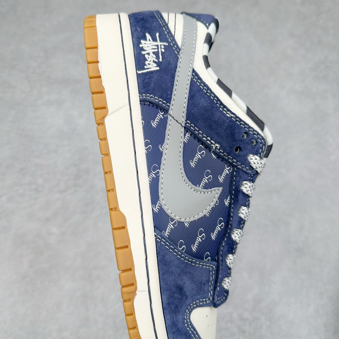 图片[6]-NK Dunk Low 定制配色 XS1086-009 大厂出品 极力推荐 原装头层材料 独家版型蒸餾加工帶來的是更好的视觉和脚感体验大厂纯原品质出货 清洁度 电绣工艺 皮料切割干净无任何毛边 细节完美 尺码：36 36.5 37.5 38 38.5 39 40 40.5 41 42 42.5 43 44 44.5 45-选品中心
