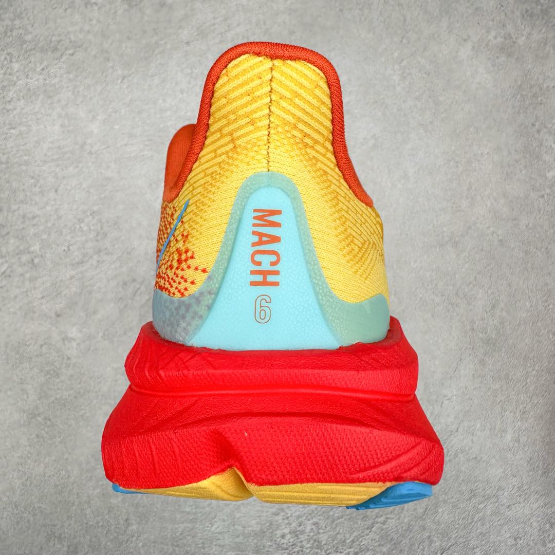 图片[8]-＃特价福利 HOKA ONE ONE MACH 马赫6 柔软舒适Y2K复古跑鞋防滑耐磨低帮跑步鞋 鞋面上部使用了编织紧密的单层提花网纱（Creel Jacquard）针织技术，虽然初穿时中足部位包裹稍显紧绷，但在几次穿着跑步后会好转，材料舒适贴合，无热点或刺激现象出现。鞋带系统标准配置，鞋带质量理想，鞋舌薄而填充少，内外两侧完全接合，能很好地包裹足部。Mach 6的中底摒弃了先前Mach 5所使用的PROFLY+双层中底和橡胶化泡沫，转而采用全新的SCF（超级临界泡沫）EVA材料，该材料为跑者提供了更明显的回弹感，在落地时能够快速反弹推离地面。相较于Mach 5的软弹着地感，Mach 6带来了一种显著不同的跑步体验。尺码：36 36.5 37.5 38 38.5 39 40 40.5 41 42 42.5 43 44 44.5 45-选品中心