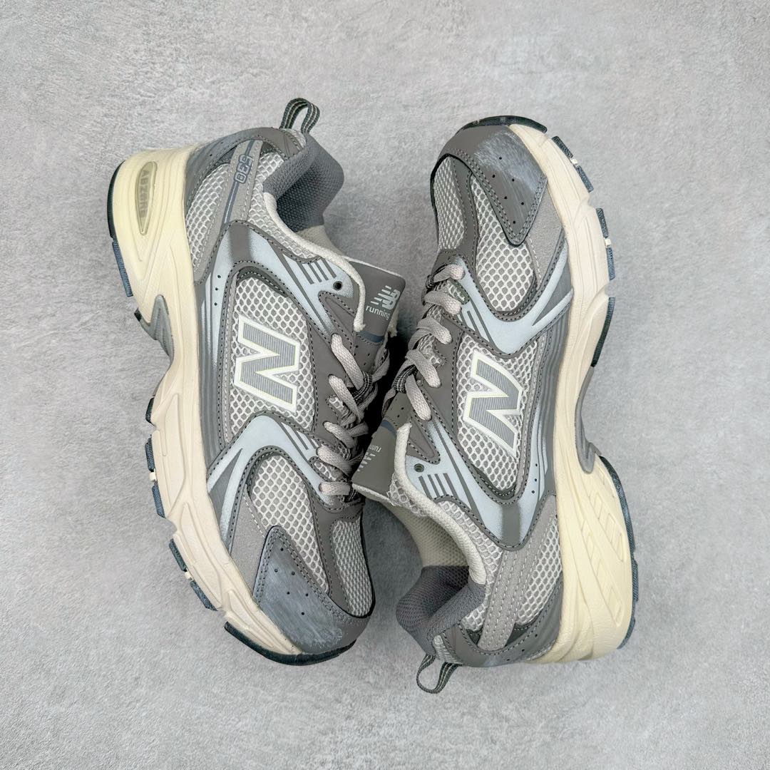 图片[3]-New Balance NB530 新百伦复古透气跑步鞋 抛弃过往以皮革为主的人气轮廓 以极具复古风范的跑鞋外观呈现 设计上全鞋以简约清爽的纯白色作基底 鞋身覆盖大面积织物网眼材质 并于鞋头、鞋带孔眼片等细节处点缀对比鲜明的反光银镀层凸显 鞋舌、侧身等位置则辅以一贯的「N」字标志和品牌徽标彰显身份 最后通过搭载的 ABZORB 缓震中底完善整体造型 尺码：36 37 37.5 38 38.5 39 40 40.5 41 42 42.5 43 44 45-选品中心