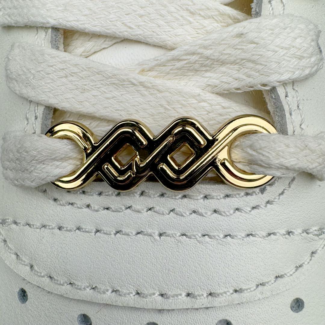 图片[14]-＃纯原 NK Air Force 1 Low \’07 空军一号低帮经典板鞋 CNY蛇年限定 HV5979-130 大厂出品 同步官方全新版本 不规则波浪大底咬花 全鞋电脑针车 工整有序 视觉效果满分 原厂拉帮手法 标准四线 密度针距针孔大小控制到位 原装反口里网布海绵 正确卡色网眼大小 新版鞋撑改用纸团代替 原厂港宝加持完美还原灵魂版型 原盒原配从里到外百分百还原 原厂全头层原厂皮料 原标原盒 内置Sole气垫 中底白色背胶 中底划线 已经无限的接近公司 原厂楦头 原厂刺绣 后跟弧度修正 独家私模 尺码：35.5 36 36.5 37.5 38 38.5 39 40 40.5 41 42 42.5 43 44 44.5 45 46-选品中心