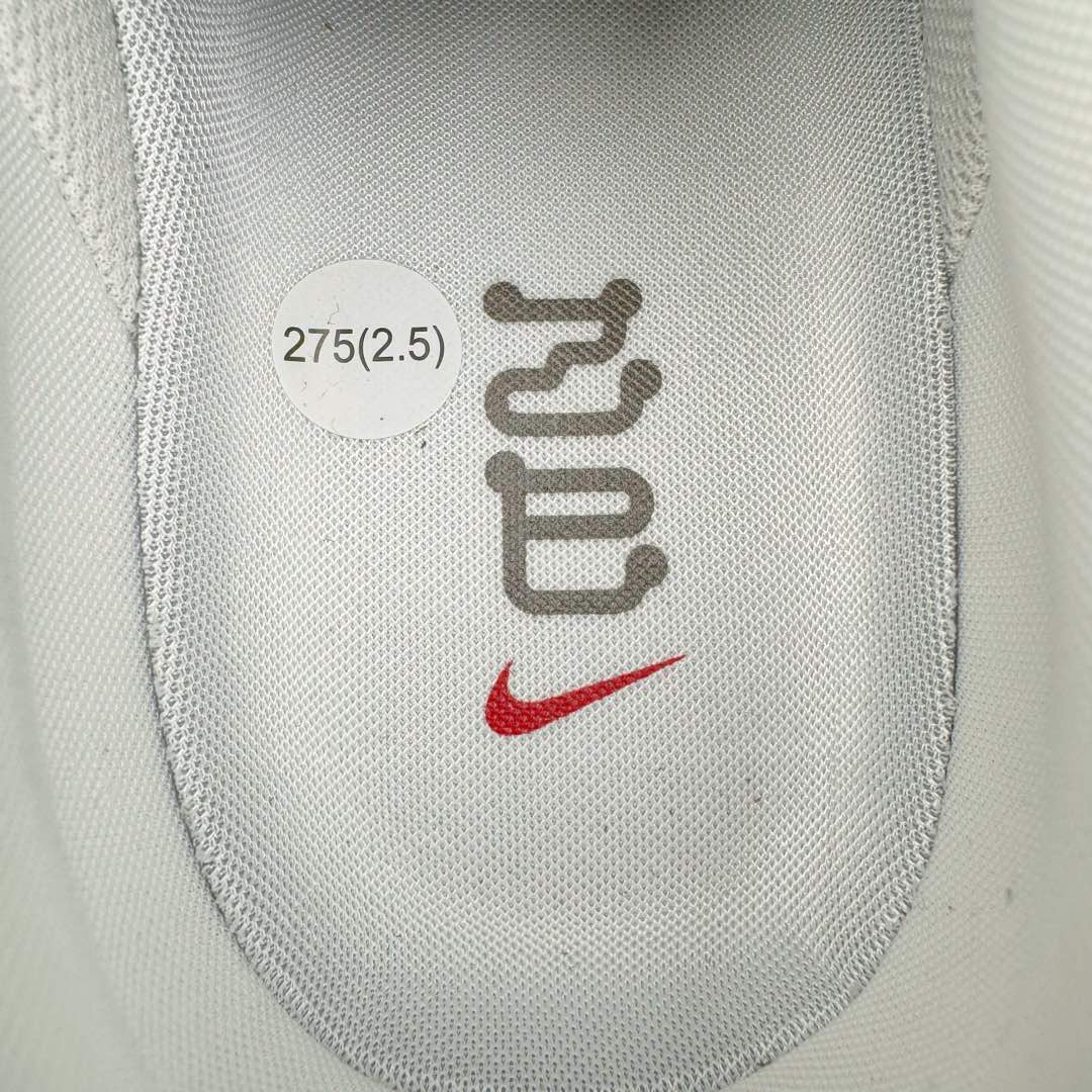 图片[12]-＃纯原 NK Air Force 1 Low \’07 空军一号低帮经典板鞋 CNY蛇年限定 HV5979-130 大厂出品 同步官方全新版本 不规则波浪大底咬花 全鞋电脑针车 工整有序 视觉效果满分 原厂拉帮手法 标准四线 密度针距针孔大小控制到位 原装反口里网布海绵 正确卡色网眼大小 新版鞋撑改用纸团代替 原厂港宝加持完美还原灵魂版型 原盒原配从里到外百分百还原 原厂全头层原厂皮料 原标原盒 内置Sole气垫 中底白色背胶 中底划线 已经无限的接近公司 原厂楦头 原厂刺绣 后跟弧度修正 独家私模 尺码：35.5 36 36.5 37.5 38 38.5 39 40 40.5 41 42 42.5 43 44 44.5 45 46-选品中心