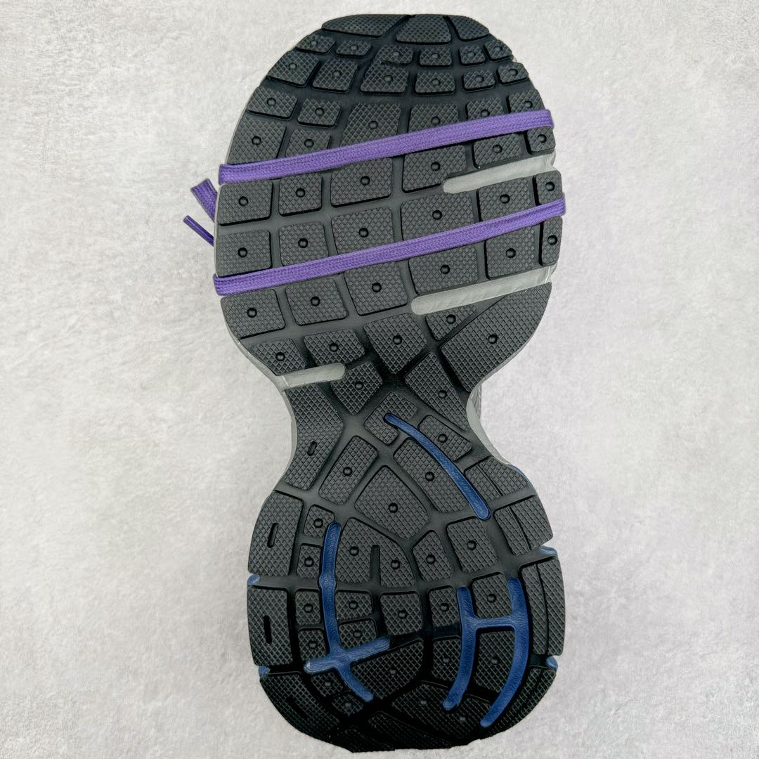 图片[9]-＃XA BALENCIAGA 3XL Sneakers 巴黎世家十代网布系带低帮走秀复古老爹鞋 全套原纸板楦头开发 最原汁原味的灵魂版型 全鞋荧光划线卡点 胶水把控整洁度追求极致完美 每一双都是工艺品 多重QC质检 超越公司货的品控标准 实实在在的免检产品 原盒原配 正确字体电绣 粗细、位置、大小正确 侧边TPU 透气孔匹配意产原版 正确分离大底 TPU软底 原版一致大底LOGO 立体感十足 原厂皮料水洗做旧 采购原厂网纱 不含皮革 网布材料和聚氨酯 磨损效果 鞋头边缘和后帮 Balenciaga 徽标 鞋面和后跟凸印尺码 鞋舌 3XL 橡胶品牌标识和反光细节 鞋帮拉袢和鞋舌拉祥 配反光细节 备用鞋带在鞋履前侧 可在穿着前取下 便于不同造型搭配 正常尺码 尺码：35 36 37 38 39 40 41 42 43 44 45 46-选品中心