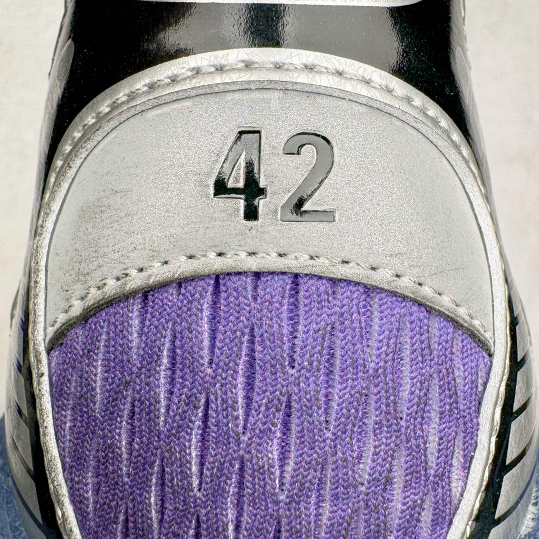 图片[13]-＃XA BALENCIAGA 3XL Sneakers 巴黎世家十代网布系带低帮走秀复古老爹鞋 全套原纸板楦头开发 最原汁原味的灵魂版型 全鞋荧光划线卡点 胶水把控整洁度追求极致完美 每一双都是工艺品 多重QC质检 超越公司货的品控标准 实实在在的免检产品 原盒原配 正确字体电绣 粗细、位置、大小正确 侧边TPU 透气孔匹配意产原版 正确分离大底 TPU软底 原版一致大底LOGO 立体感十足 原厂皮料水洗做旧 采购原厂网纱 不含皮革 网布材料和聚氨酯 磨损效果 鞋头边缘和后帮 Balenciaga 徽标 鞋面和后跟凸印尺码 鞋舌 3XL 橡胶品牌标识和反光细节 鞋帮拉袢和鞋舌拉祥 配反光细节 备用鞋带在鞋履前侧 可在穿着前取下 便于不同造型搭配 正常尺码 尺码：35 36 37 38 39 40 41 42 43 44 45 46-选品中心