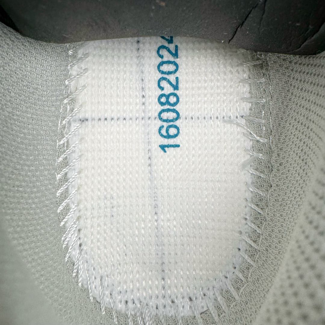 图片[10]-＃X版 SALOMON XA Pro 3D ADV 萨洛蒙潮流越野机能户外功能鞋 纯原外贸平台特供订单 耗时半年巨作 全套原纸板楦头开发 原厂特供网布配套加持 确保原汁原味 完美呈现版型 原档数据独家私模五层组合大底 原装Ortholite轻量化鞋垫 中底布带钢印编号 原厂TPU锁扣 进口港宝加持 后跟自然饱满 还原公司包裹性 鞋面采用SENSIFT贴合技术 全方位贴合包裹脚型 鞋跟部鞋底牵引设计 提供强大的抓地性能 更适应野外崎岖不平的道路 其3D ADVANCED CHASSIS底盘 材料轻量大化 钉齿设计更具稳定性 防护性 鞋底易磨损区运用CONTAGRIP高耐磨材料 应对城市硬质路面长距离跑考验 尺码：36 36.5 37.5 38 38.5 39 40 40.5 41 42 42.5 43 44 44.5 45-选品中心