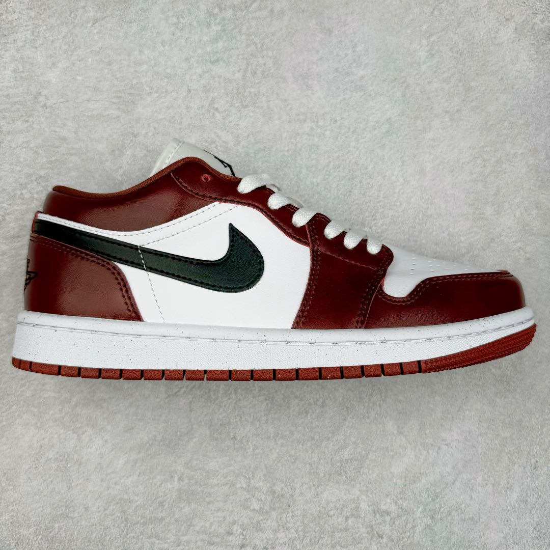 ＃K版 Air Jordan AJ1 Low 低帮 酒红白HF3148-106 全新流水线出品 DT版本唯一平替选择 市场第二梯队最强版 全部原鞋开发 原楦原纸板开发 全鞋电脑针车 原厂内置全掌气垫 原盒内在原标 唯一Zp原版鞋带绑法 免检产品 全新2022版型 全头层皮料 完美零毛边处理 原厂配置全掌气垫 价格定位良心 几十个配色陆续出货 尺码：36 36.5 37.5 38 38.5 39 40 40.5 41 42 42.5 43 44 44.5 45 46 47.5-选品中心